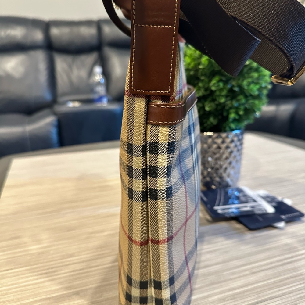 Burberry Tan and Brown Checkered Bag - Picture 5 of 14